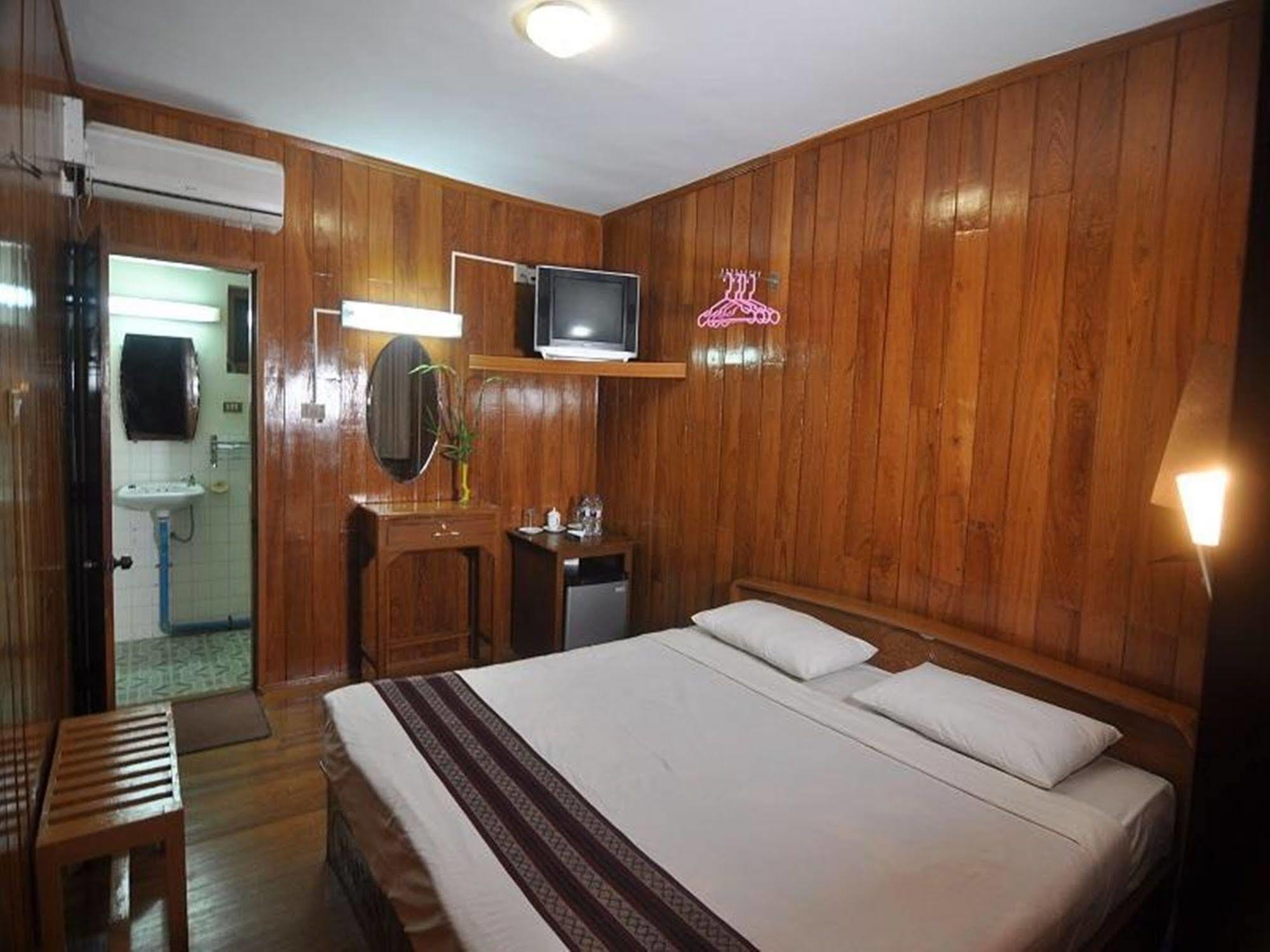 Green Land Motel Bagan Eksteriør bilde